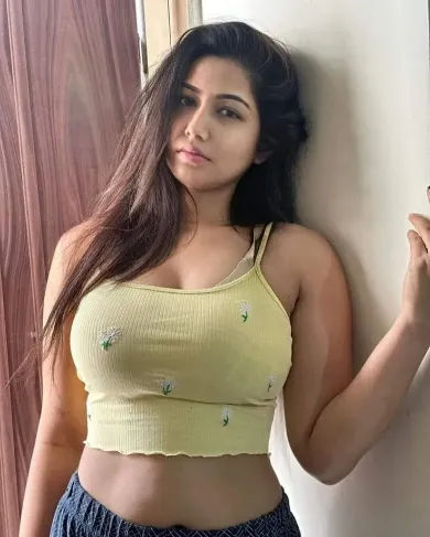 Gaur City Call Girl Prisha